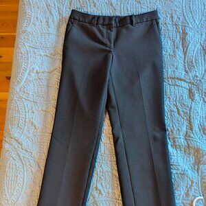 Ann Taylor PETITE size 4 Black Office work pants. Curvy Fit.